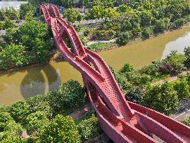 The Sexiest Bridge Shaped Like Chinese Knotting in Changsha