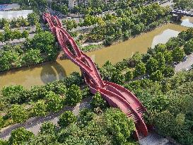 The Sexiest Bridge Shaped Like Chinese Knotting in Changsha