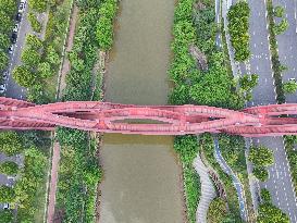 The Sexiest Bridge Shaped Like Chinese Knotting in Changsha