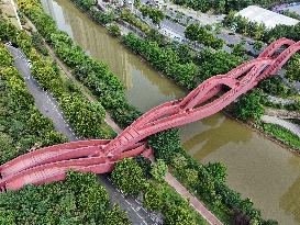 The Sexiest Bridge Shaped Like Chinese Knotting in Changsha