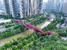 The Sexiest Bridge Shaped Like Chinese Knotting in Changsha