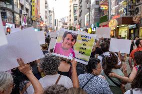 Narin Guran Protest In Izmir - Turkey