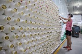 Total Profits of China's Textile Industry Increased