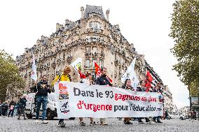 Demonstration Agains The Clash Of Knowledge - Paris