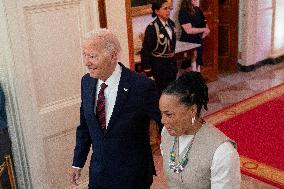 Biden Welcomes The University Of South Carolina Gamecocks - Washington