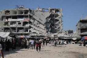 Israeli Airstrike Targets Al-Bureij Camp - Gaza