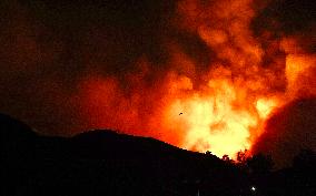 Trabuco Canyon Fire Rages - California