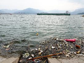 Three Gorges Reservoir Floating Objects