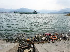 Three Gorges Reservoir Floating Objects