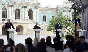 News conference of 4th Crimea Platform Summit guests in Kyiv