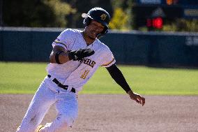 The Yolo High Wheelers (14) Beat The Oakland Ballers (4) In Pioneer Baseball League's Playoffs