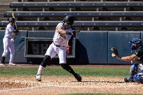 The Yolo High Wheelers (14) Beat The Oakland Ballers (4) In Pioneer Baseball League's Playoffs