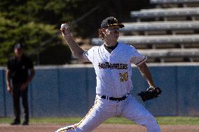 The Yolo High Wheelers (14) Beat The Oakland Ballers (4) In Pioneer Baseball League's Playoffs