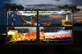 Daily Life In Colombo