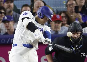 Baseball: Cubs vs. Dodgers