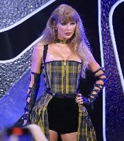 Taylor Swift At MTV Video Music Awards - NY