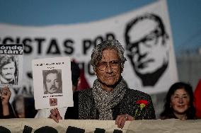 March To Commemorate The 51st Anniversary Of The Coup D'état In Chile.