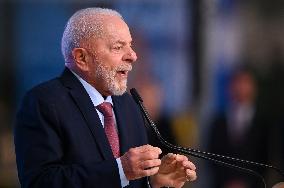 President Of Brazil Luiz Inácio Lula Da Silva Presents Medal To Janja