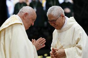 Pope Francis Leads A Mass - Singapore