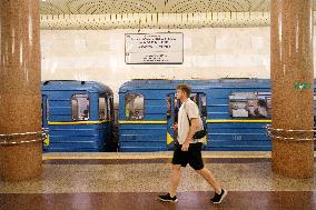 Traffic resumes between Demiivska and Lybidska metro stations in Kyiv