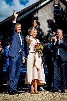 Dutch Royal Couple At 80 Years Of Freedom - Mesch