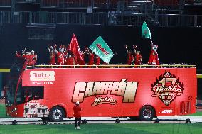 Diablos Rojos Celebrating The 17th  Championship