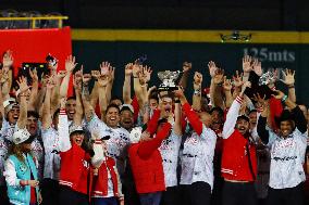 Diablos Rojos Celebrating The 17th  Championship