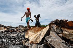 Huge Fire In Philippines Engulfed Nearly 800 Homes, Displacing Families