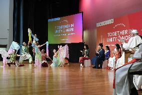 Pope Francis At Interreligious Meeting With Youth - Singapore