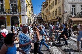 Daily Life In Lisbon