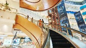 Asia's First Spiral Escalator in Shanghai