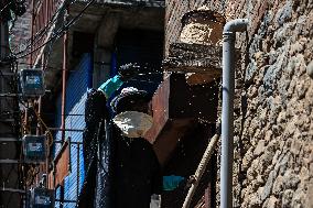 Daily Life In Kashmir