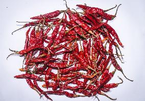 Capsicum Annuum - Dried Hot Peppers