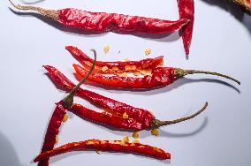 Capsicum Annuum - Dried Hot Peppers