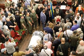 Memorial service for son of Ukraines Chief Rabbi in Kyiv