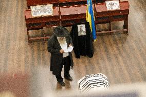 Memorial service for son of Ukraines Chief Rabbi in Kyiv