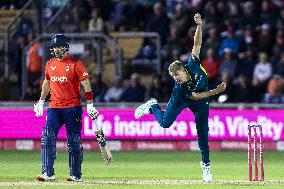 England v Australia - 2nd Vitality IT20