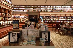 TSUTAYA BOOKS Close in Xi 'an