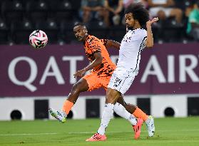 Al-Sadd SC v Umm Salal SC - Ooredoo Qatar Stars League Qatar