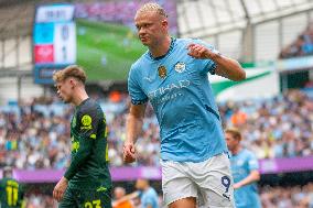 Manchester City FC v Brentford FC - Premier League