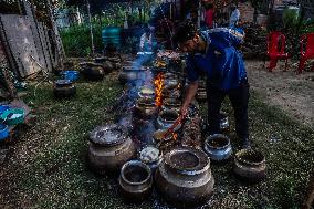 Daily Life In Kashmir