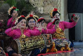 Pujawali Tradition From Bali