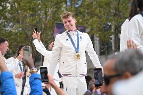 Parade Of French Athletes - Paris