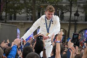 Parade Of French Athletes - Paris