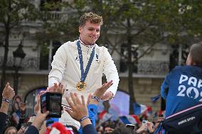 Parade Of French Athletes - Paris