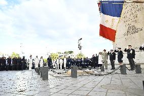 Parade Of French Athletes - Rekindling of the flame - Paris