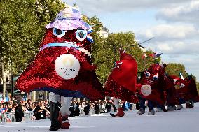 Parade Of French Athletes - Paris