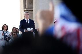 Parade Of French Athletes - Podium - Paris