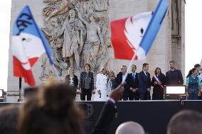 Parade Of French Athletes - Podium - Paris