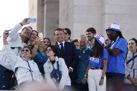 Parade Of French Athletes - Podium - Paris